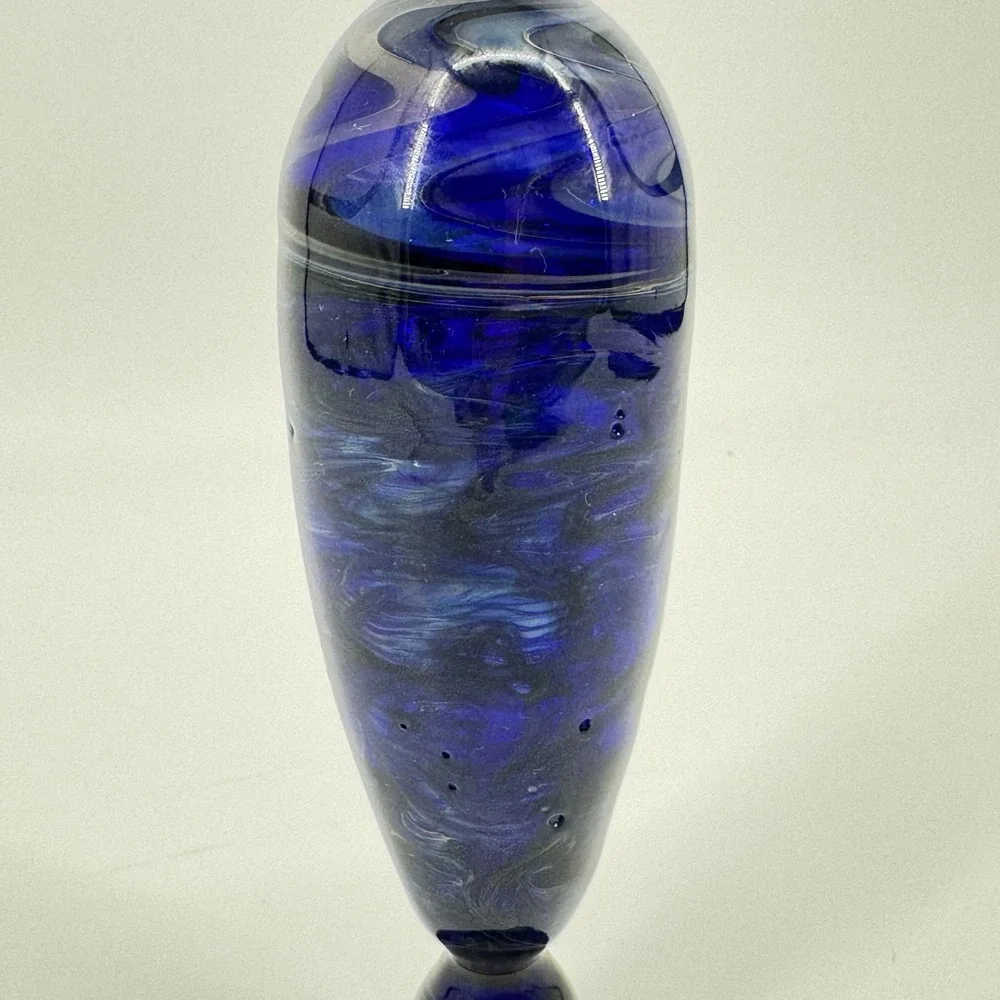 N/A stunning cobalt